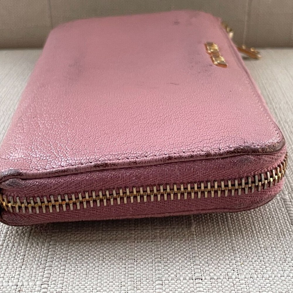 Miu Miu Women Wallet Pink Leather Clutch Wristlet Card Holder Purse Zip Around - Picture 6 of 11
